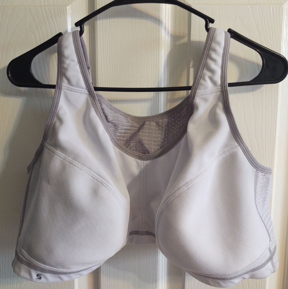 Glamorise sport bra